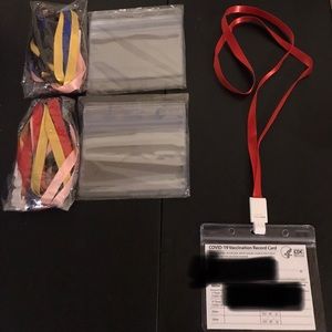 Clear vaccine holder/w multicolored lanyard